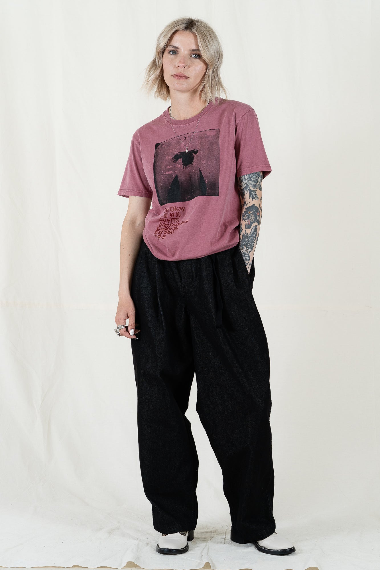 Stay Okay S/S Faded Flowerbud Graphic Tee