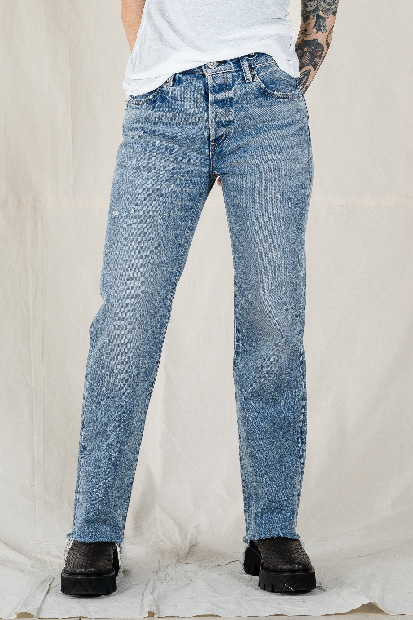 Moussy MV Nokomis Straight Jean
