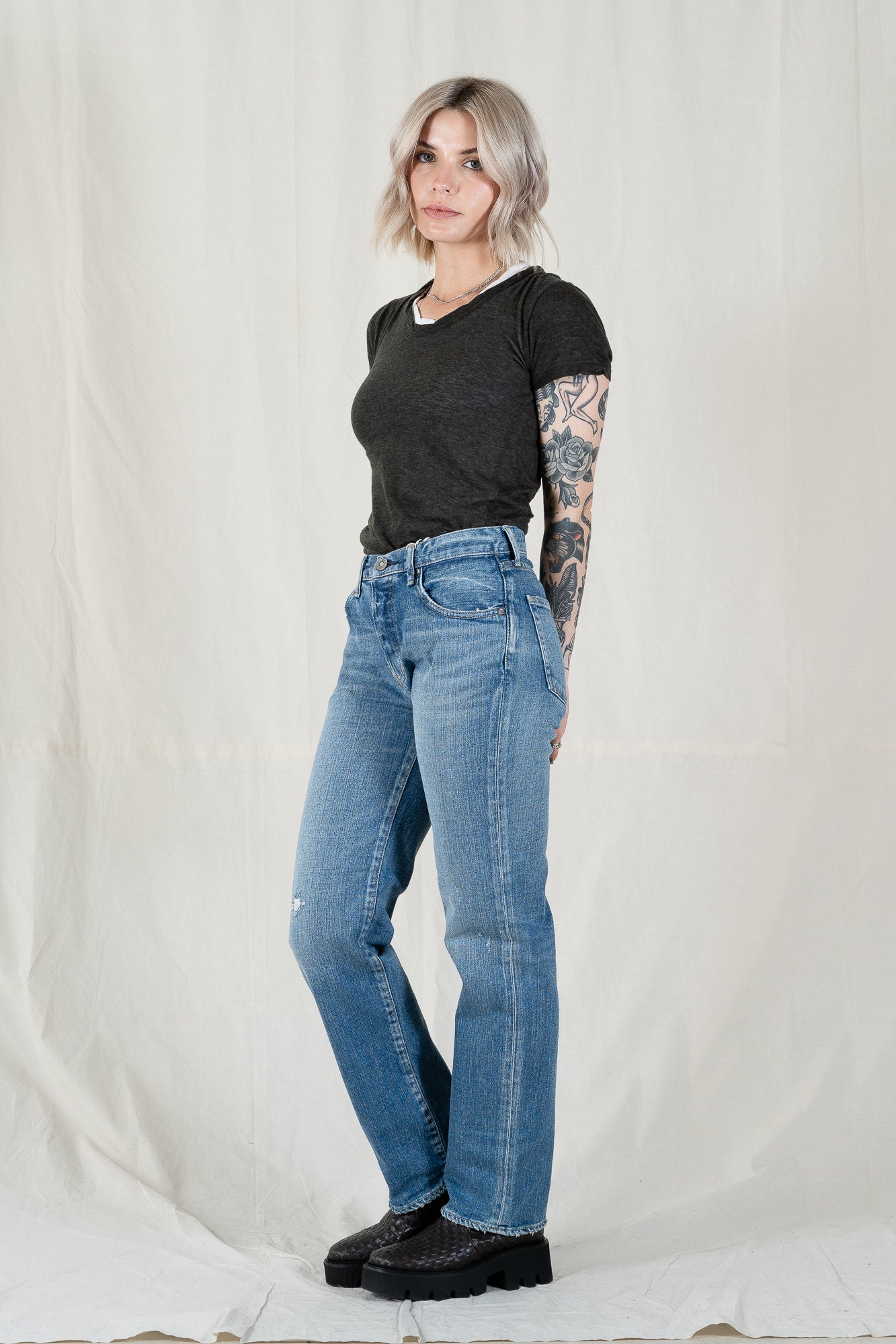 Moussy MV Nichols Straight Jean