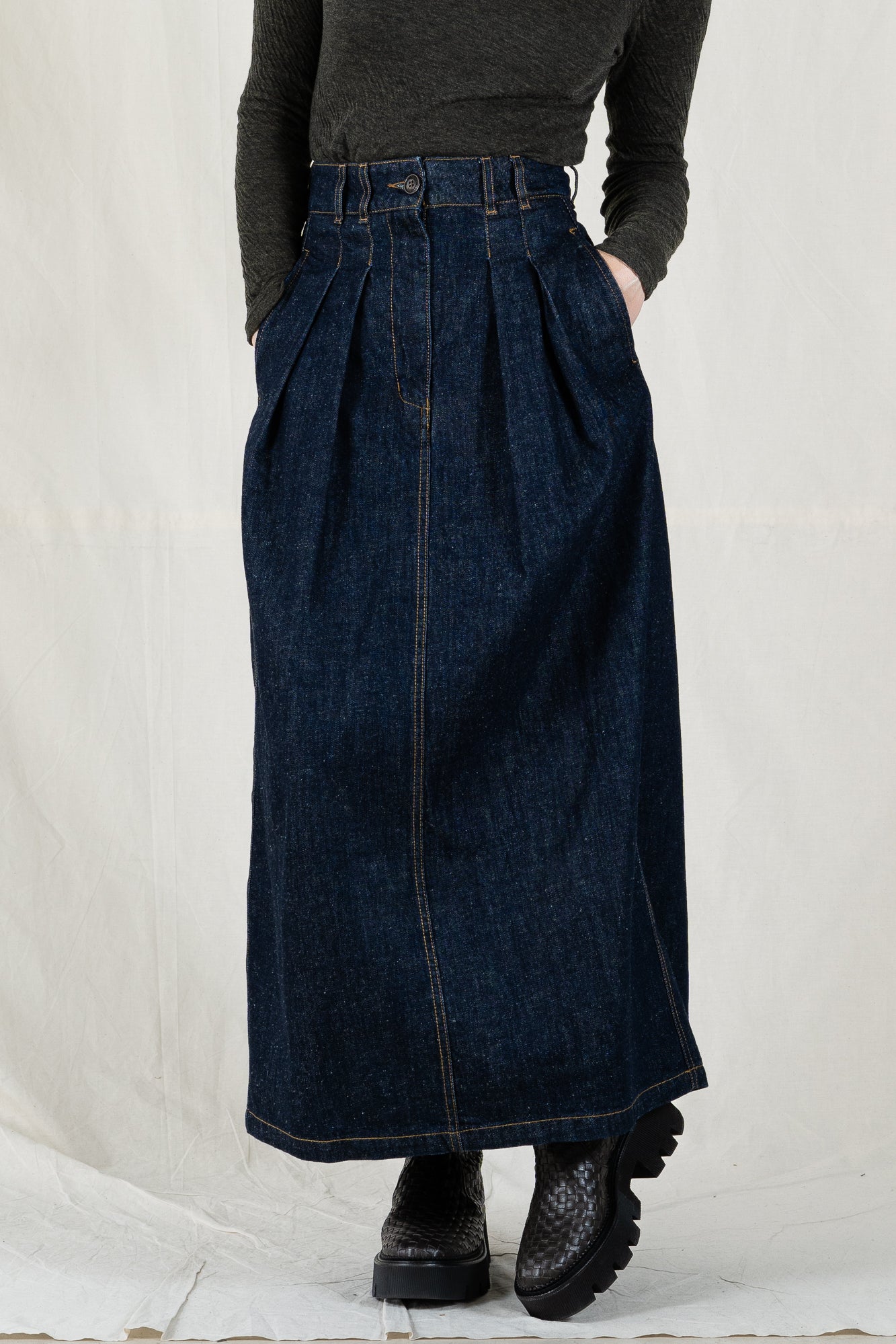 Girls of Dust Denim Bulb Skirt