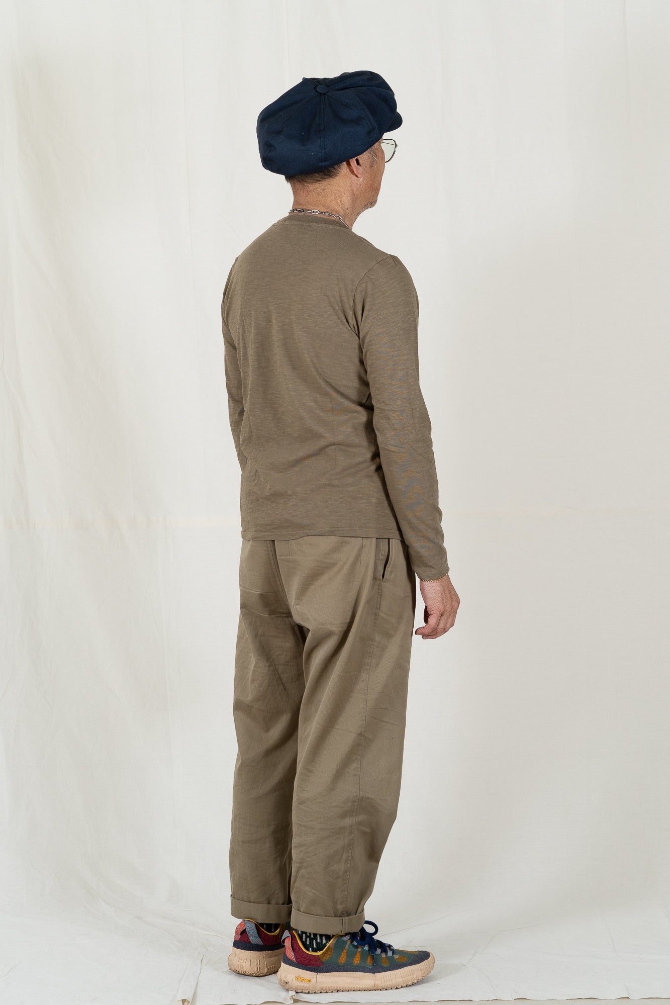 Velva Sheen Rolled Long Sleeve T-Shirt