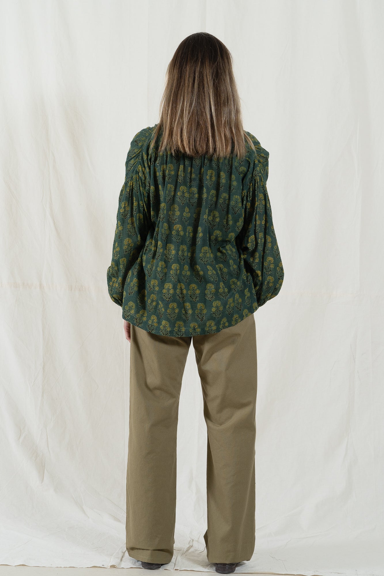 Uqnatu Forest Flower Peasant Blouse