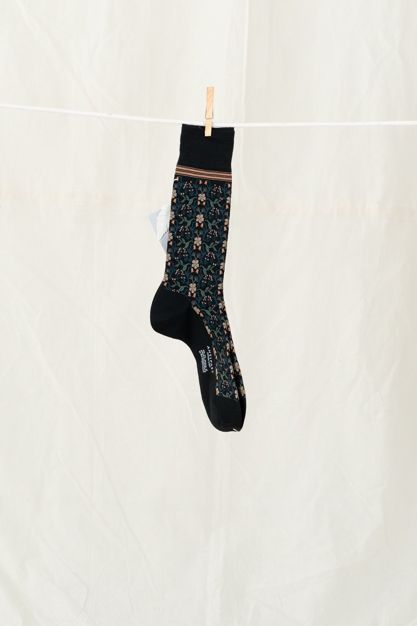 Antipast Wall Flower Men's Socks - Black