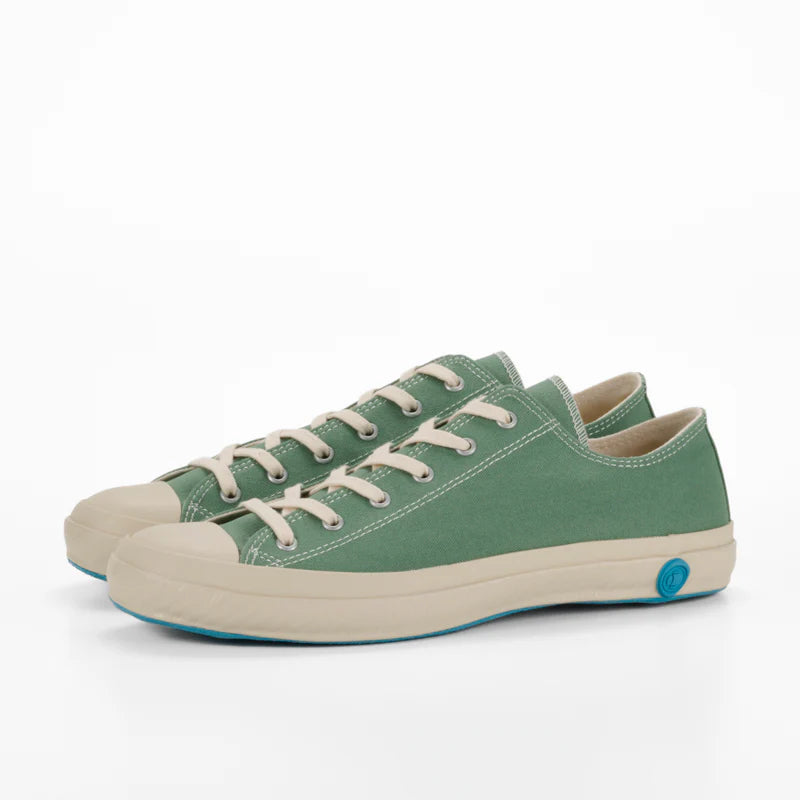 Shoes Like Pottery Low Top Sneaker in Green