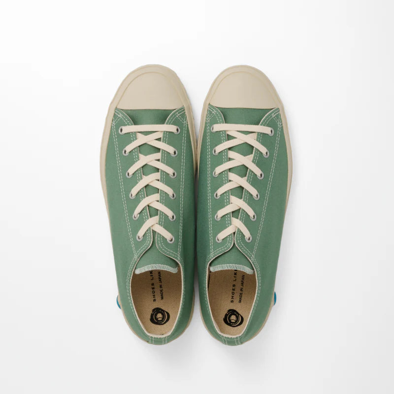Shoes Like Pottery Low Top Sneaker in Green