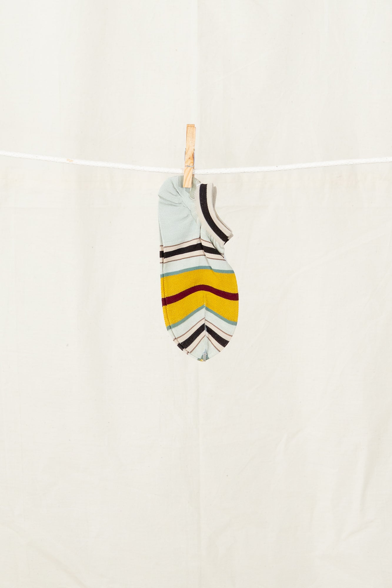 Antipast Women's Random Line Cover Socks