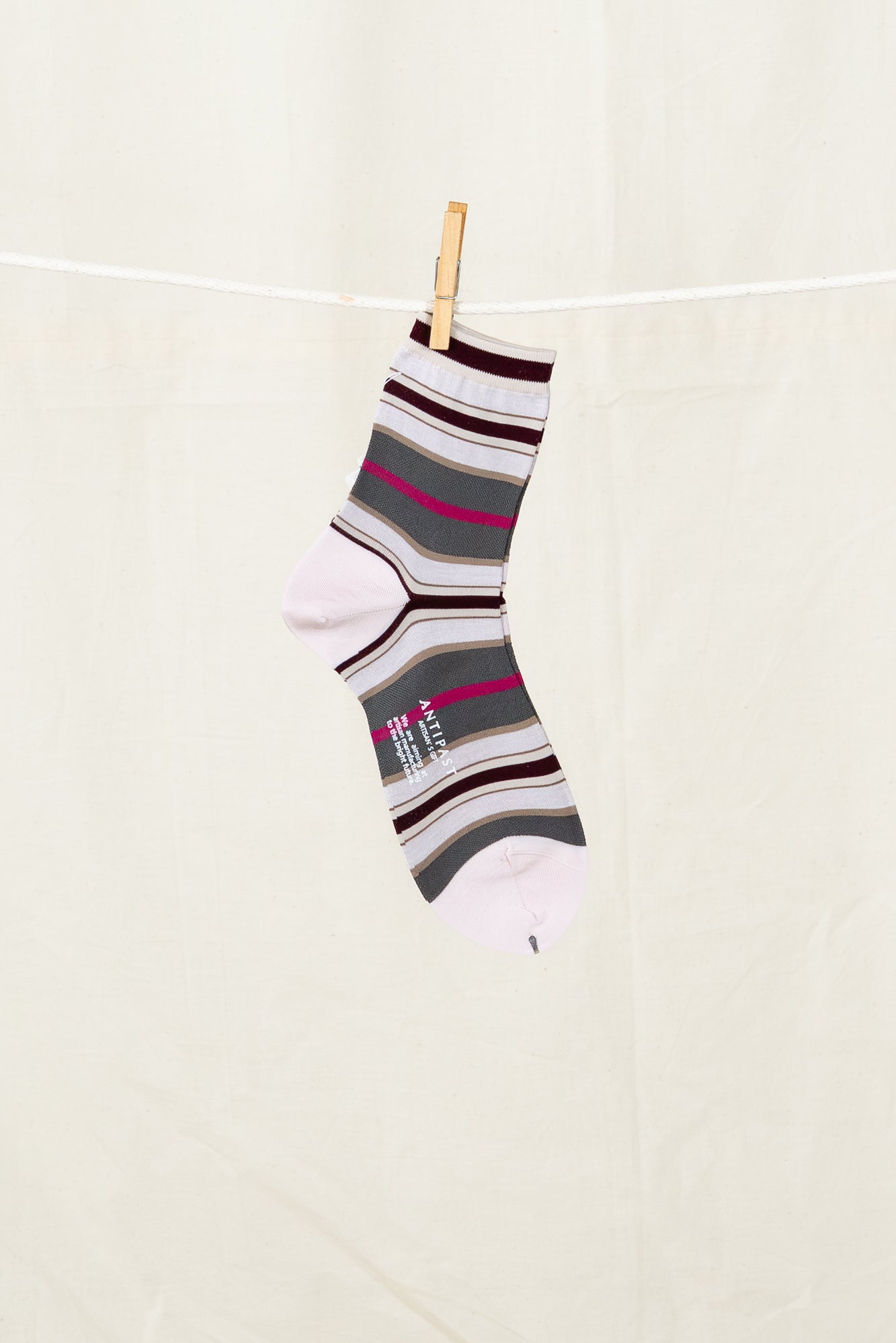 Antipast Women's Random Line Socks