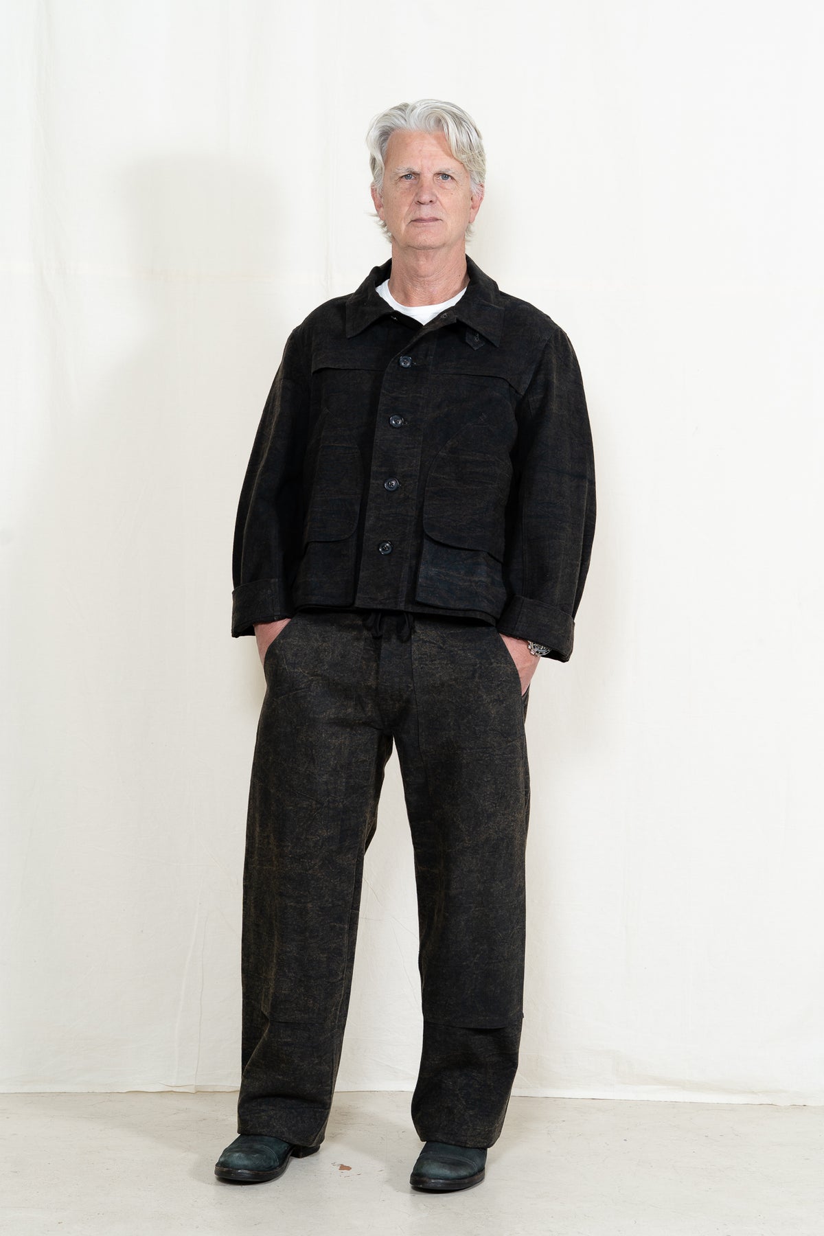 INDI + ASH Cropped Utility Jacket in Iron
