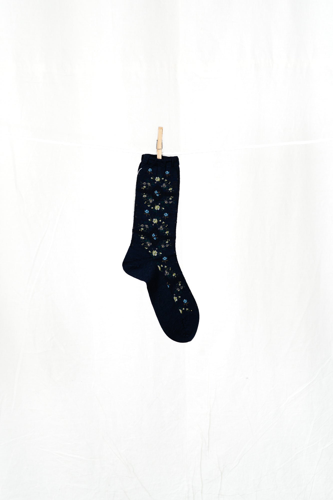 Antipast Rose Wall Women's Socks