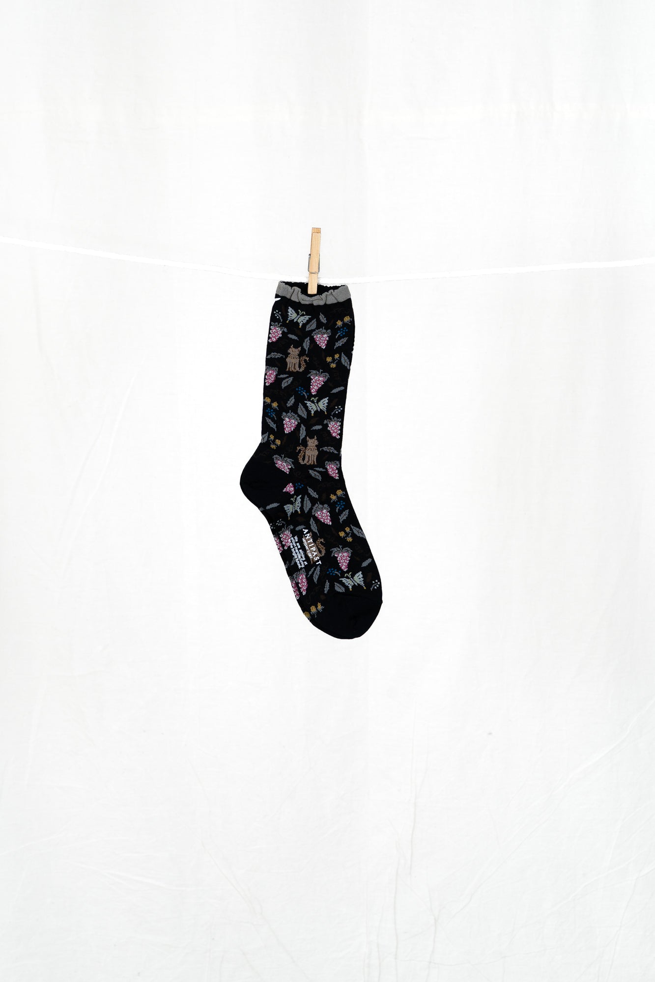 Antipast Garden Cat Women's Socks