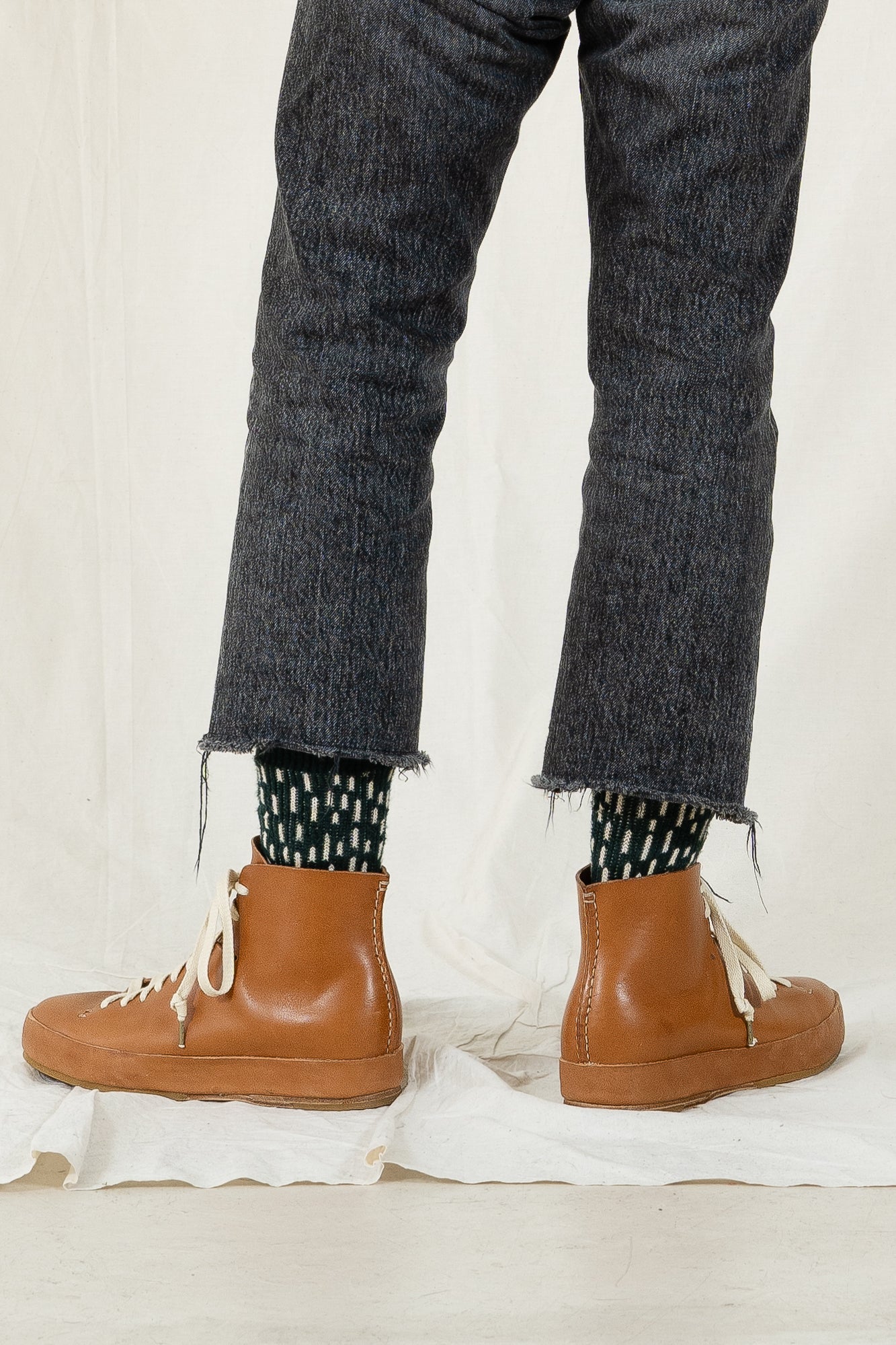 FEIT Classic HIgh Tan