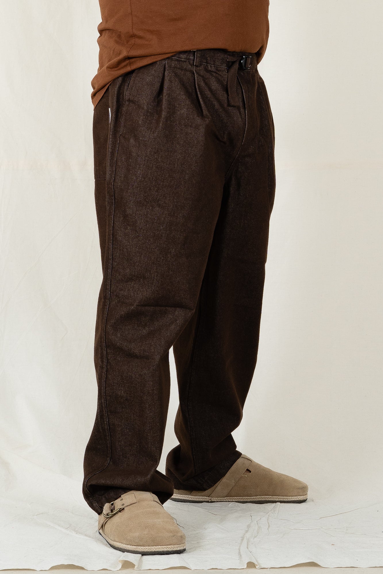 Kappy Two Tuck Wide Denim Pants