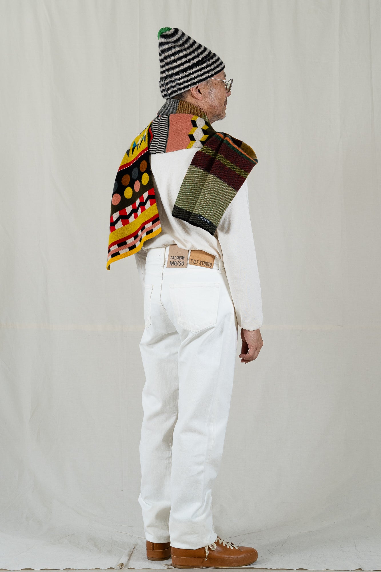 Jo Gordon Large Multicolor Geometric Scarf – AB FITS Jo Gordon Large Multicolor Geometric Scarf – AB FITS