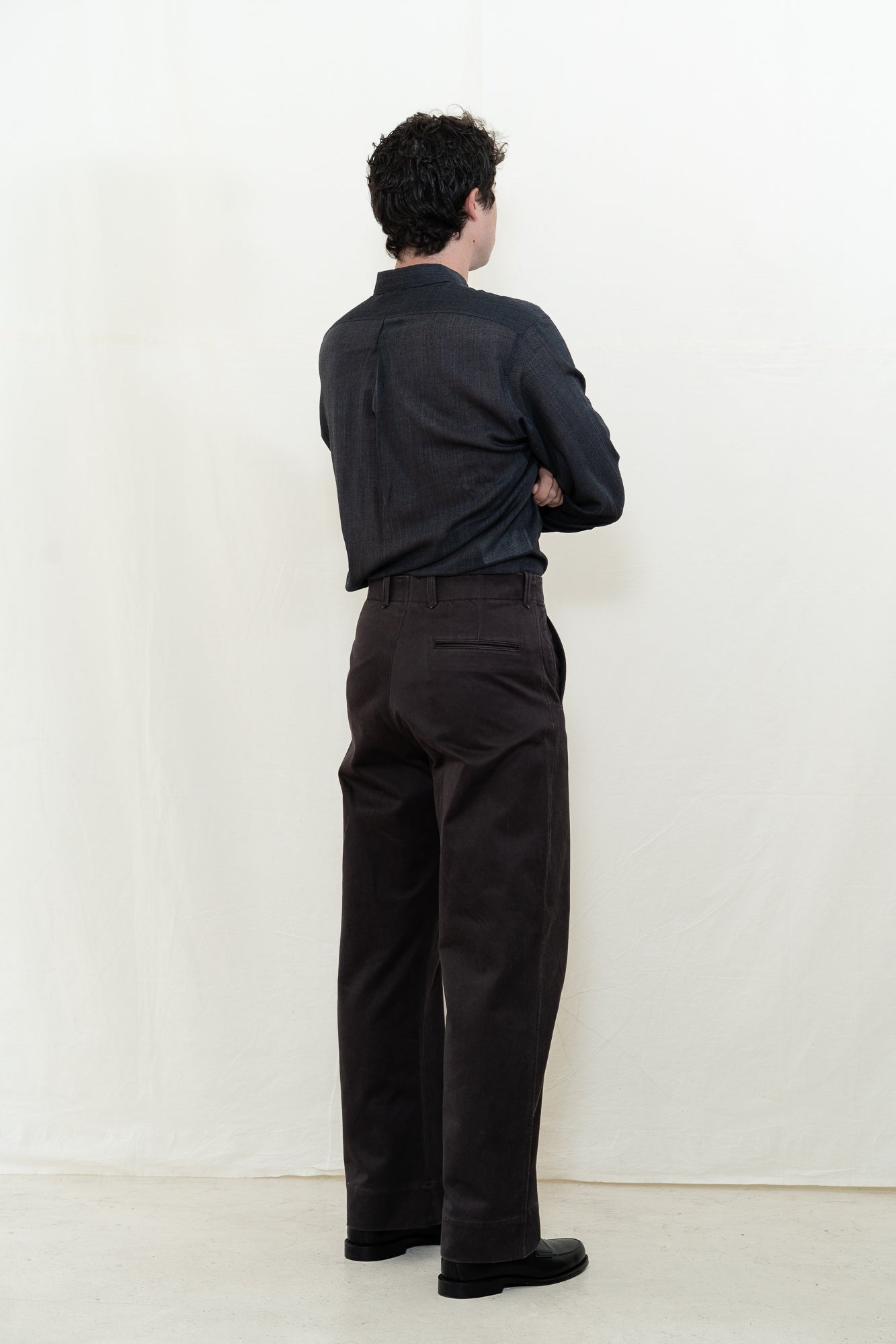 MotivMfg Pier Sateen Trousers in Aubergine