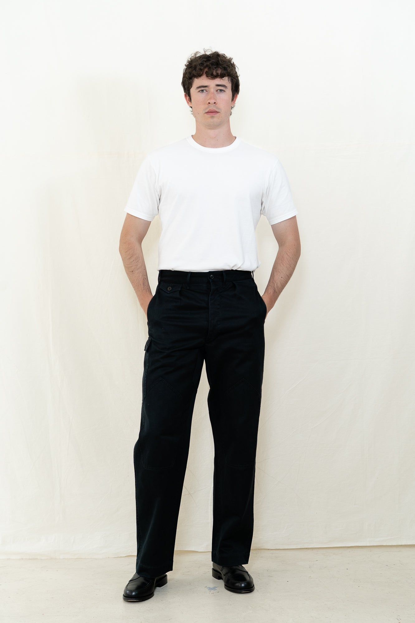 MotivMfg Dessin Sateen Army Trousers in Black