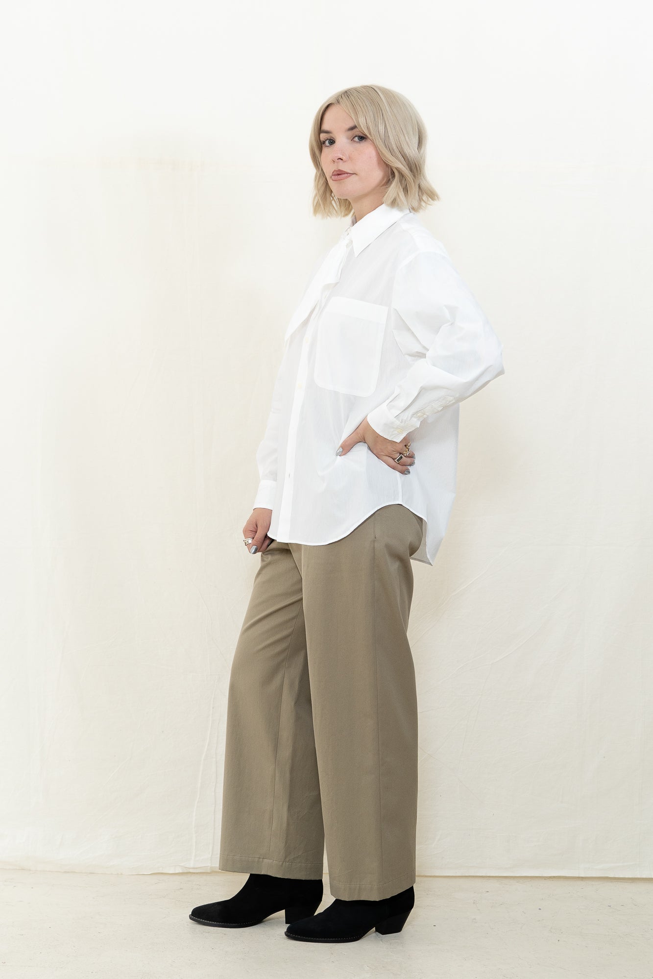 NICHOLSON & NICHOLSON Elen White Top