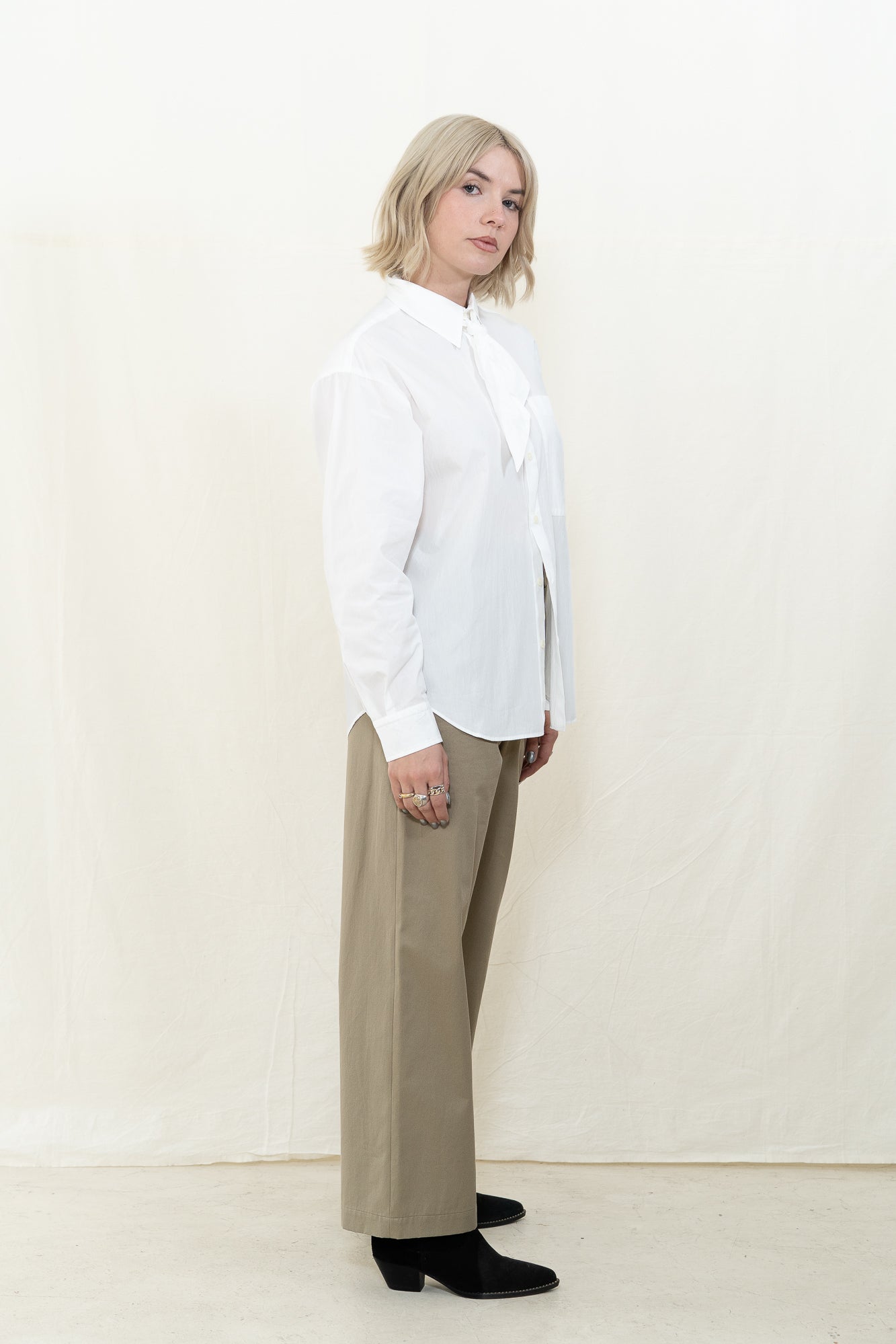 NICHOLSON & NICHOLSON Elen White Top