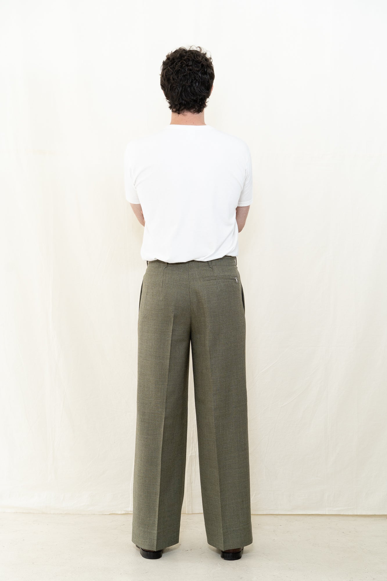 MotivMfg Mono Micro Check Trousers in Sage