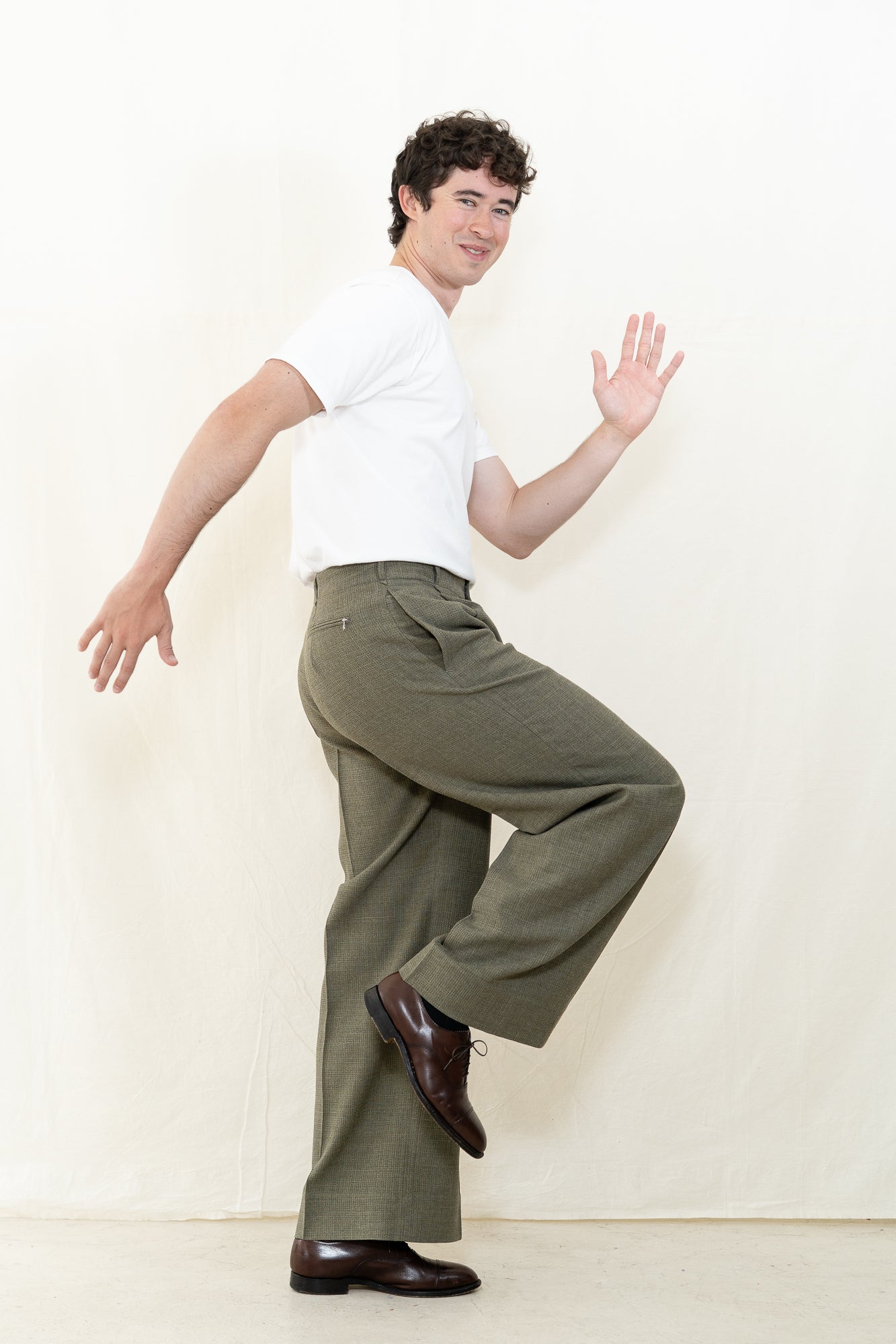 MotivMfg Mono Micro Check Trousers in Sage