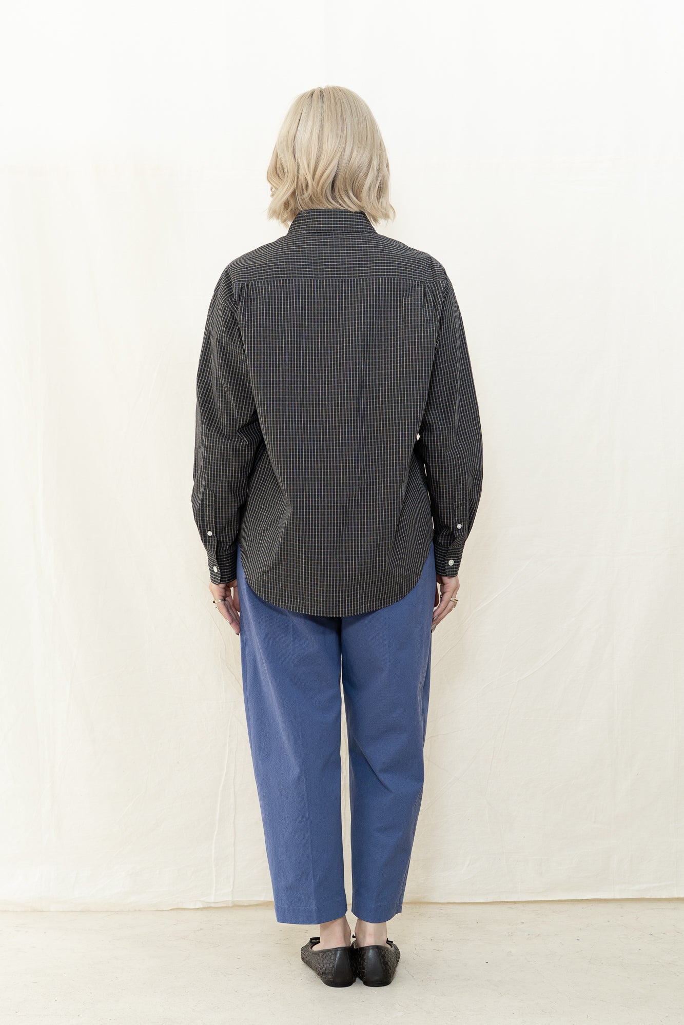 NICHOLSON & NICHOLSON Kay Check Top in Black