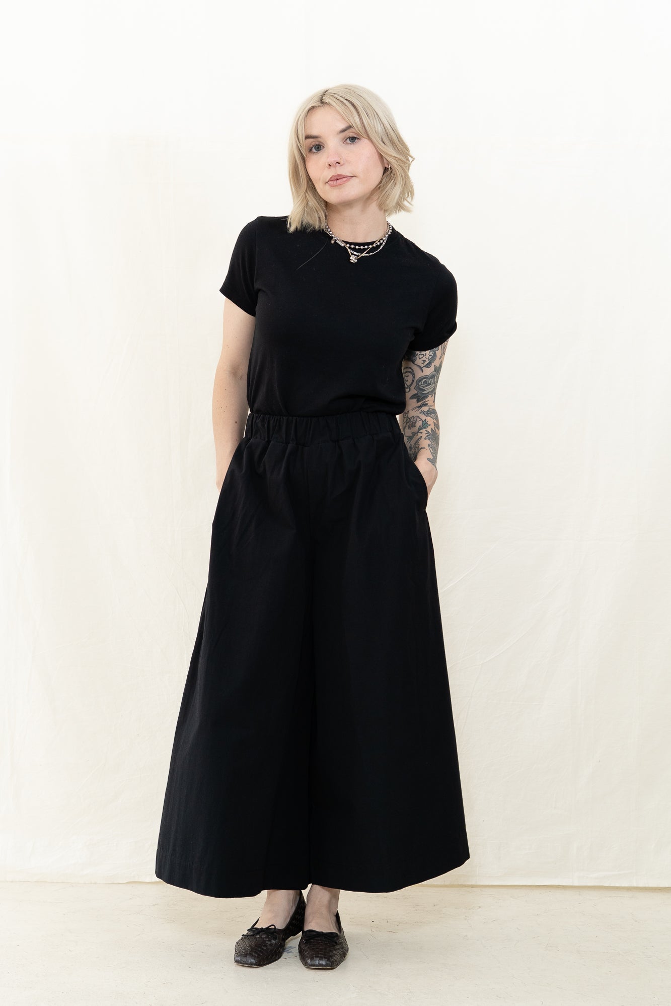 Beaumont Organic Mazu Poplin Pant in Black