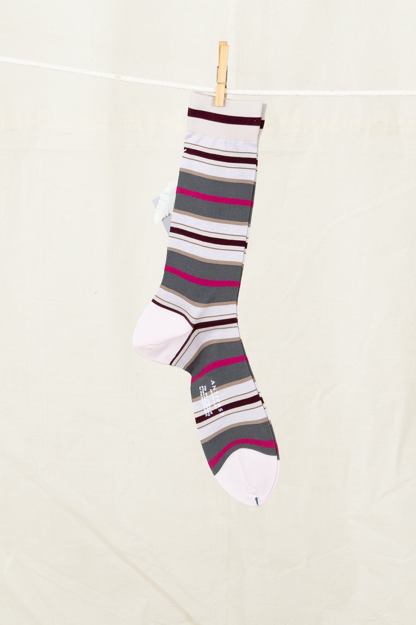 Antipast Men's Random Line Sock