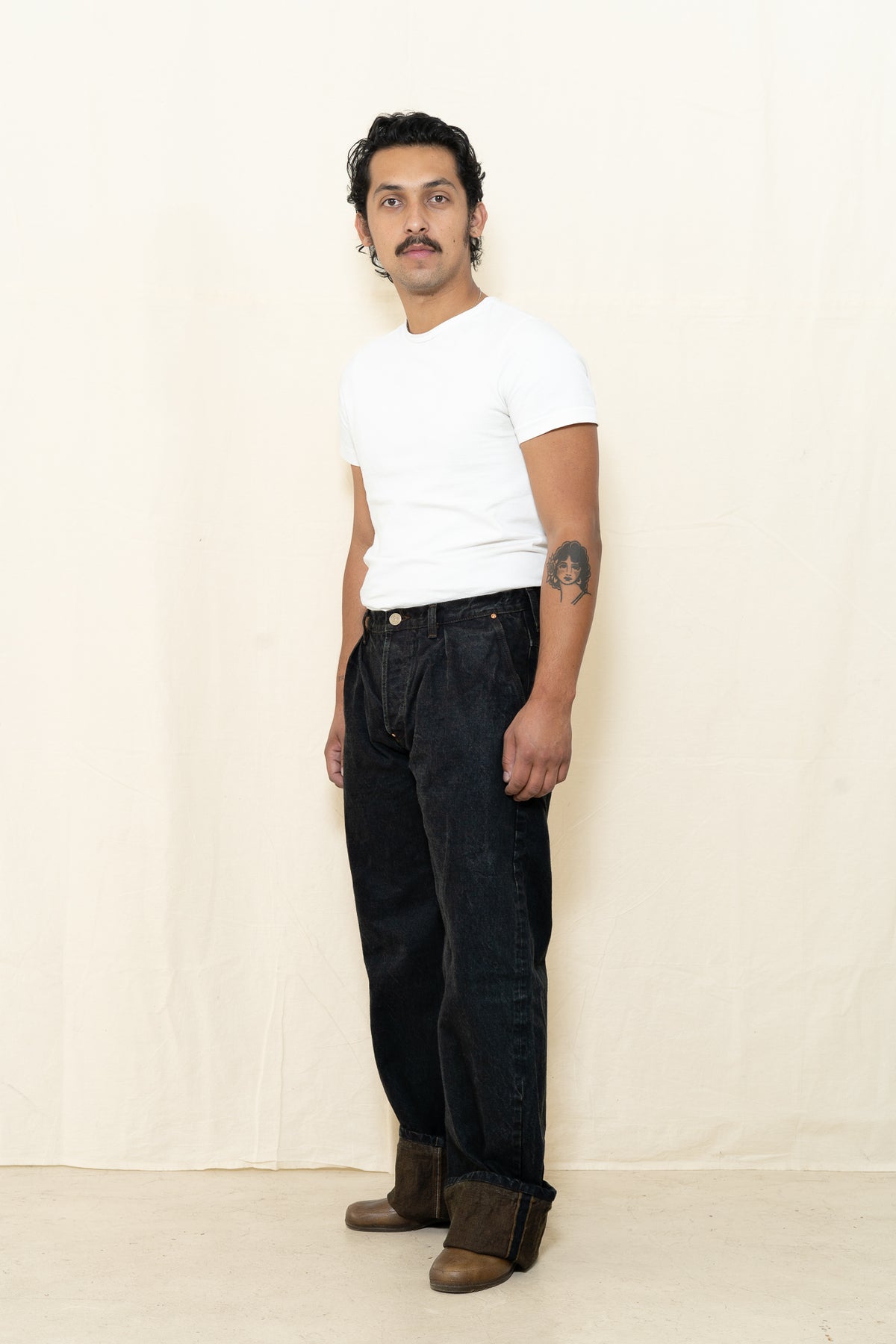Tender Trousermakers Jeans in Brown Hat