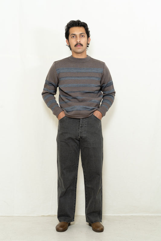 S.N.S. Herning Given III Crewneck in Terra Brown