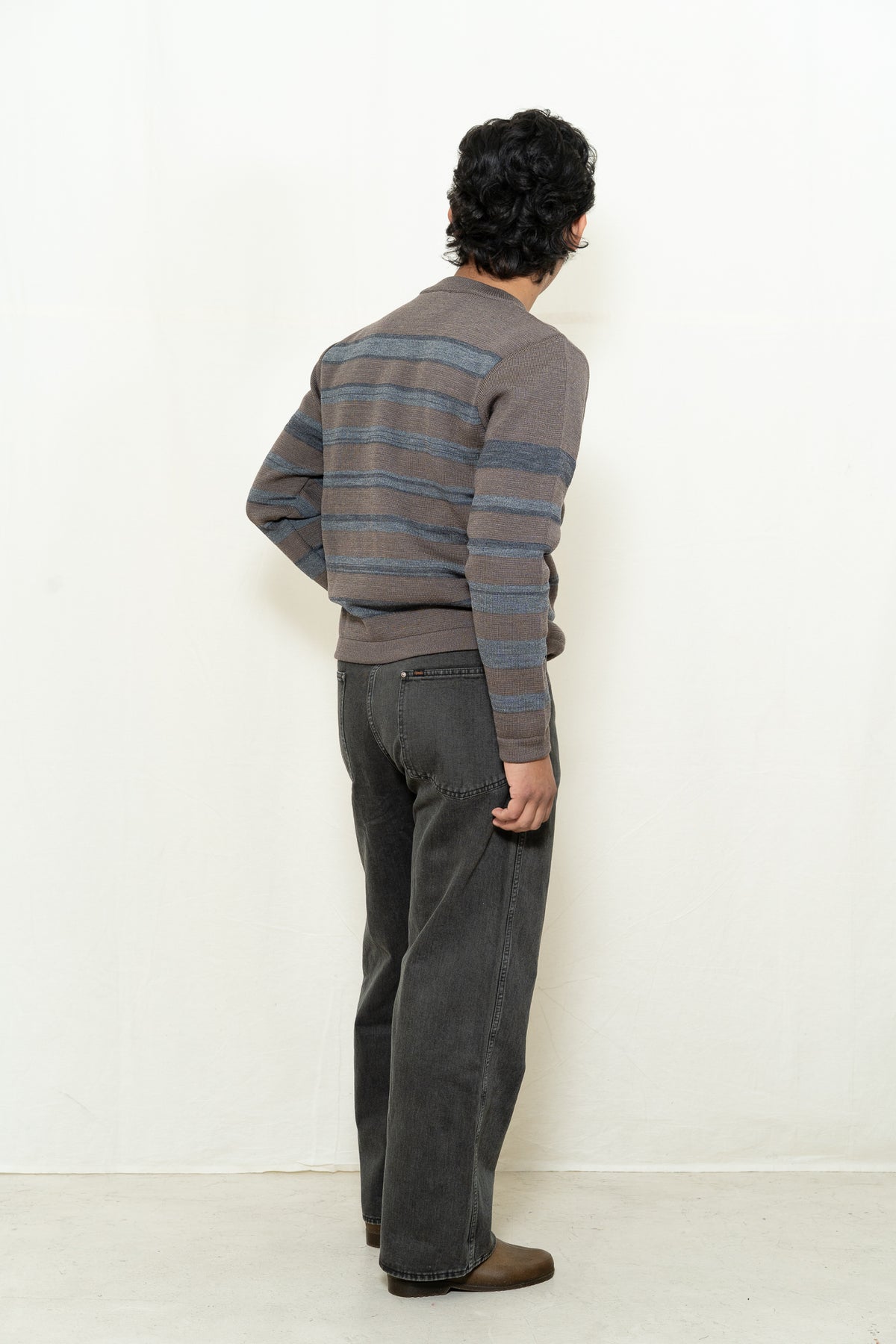 S.N.S. Herning Given III Crewneck in Terra Brown