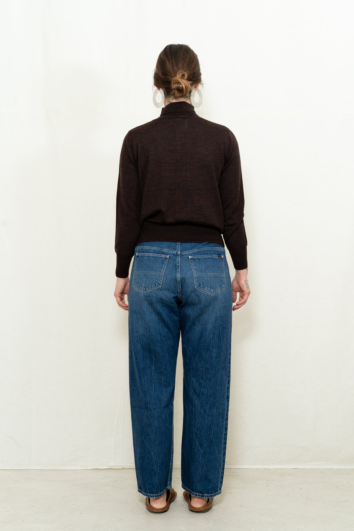 DEGEN Butterfly Intarsia T-neck in Walnut