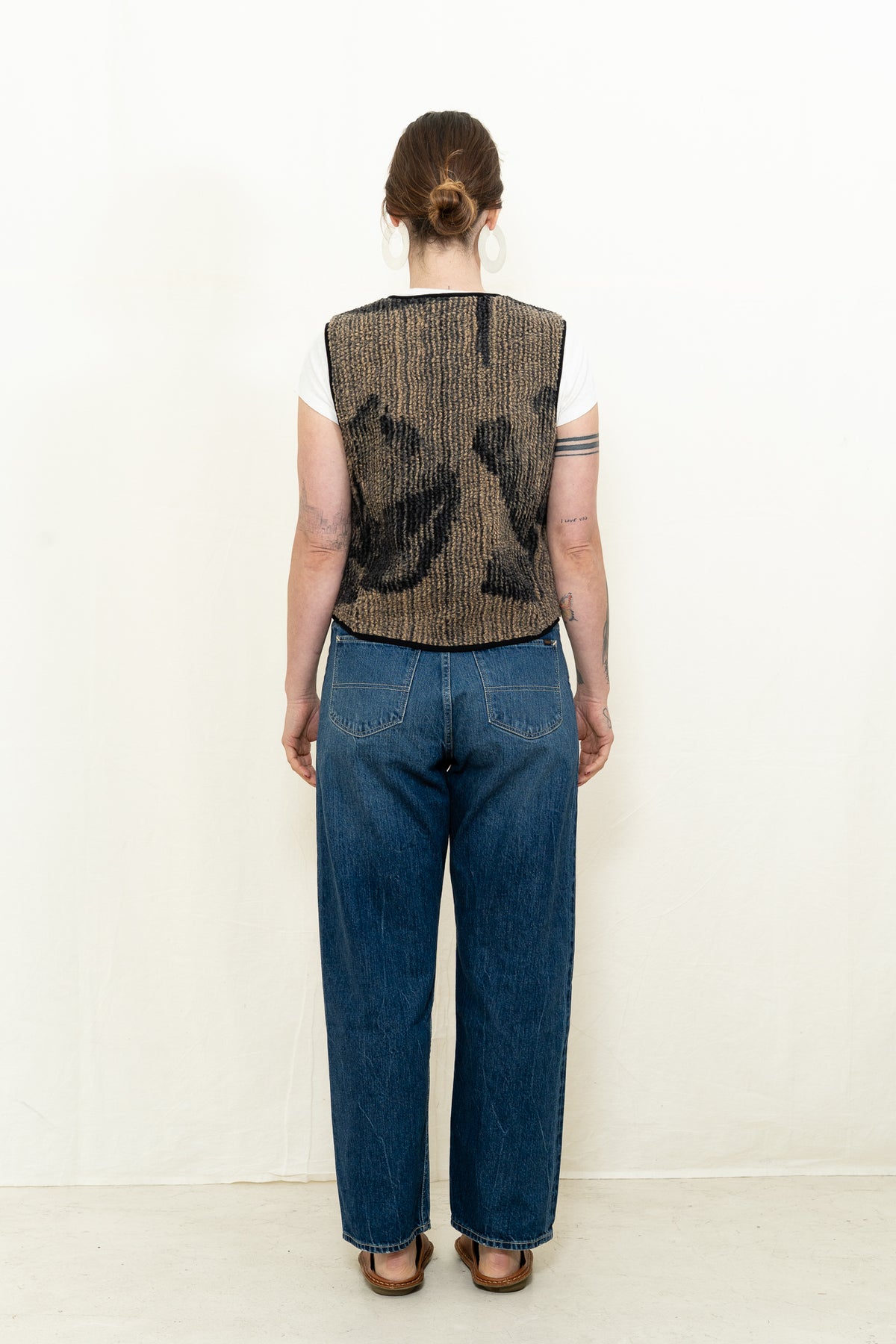 Thinking MU Jay Vest in Camel Lotus