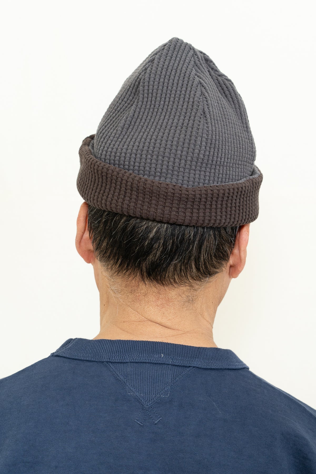 Jackman Waffle Knit Cap in Falcon Gray x Wood