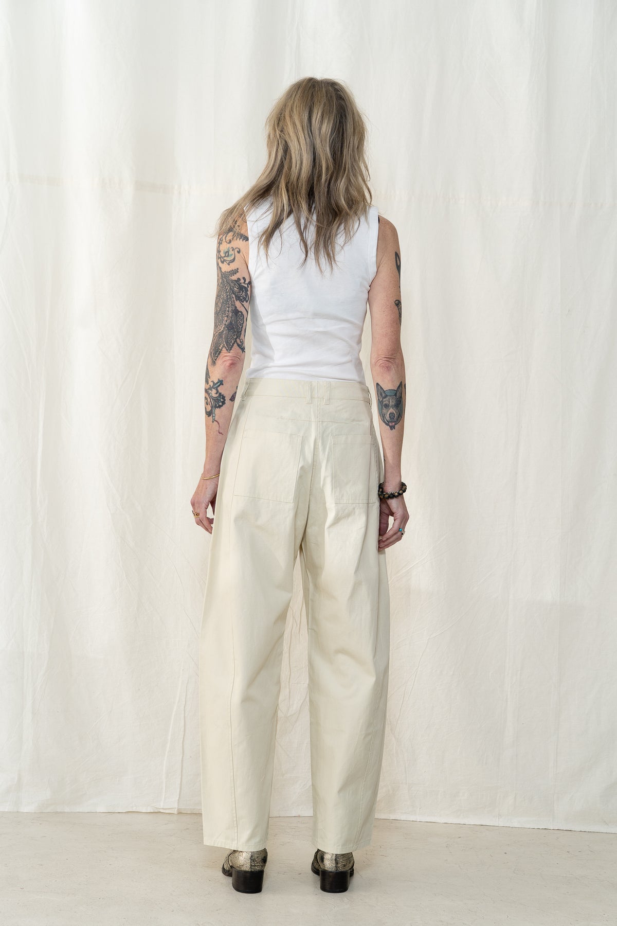 KLOKE Nacre Pant in Stone