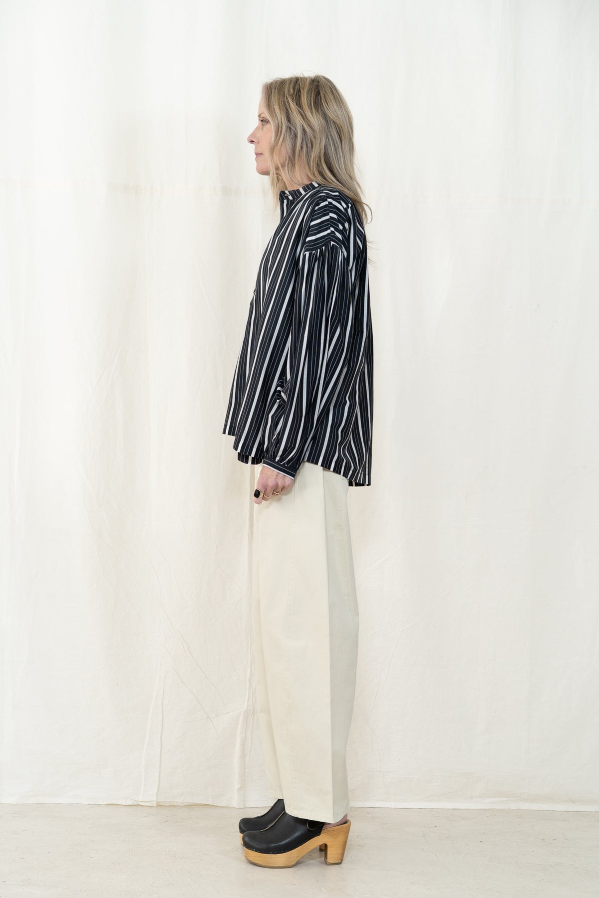 Uqnatu Peasant Blouse Nero Silk Stripe
