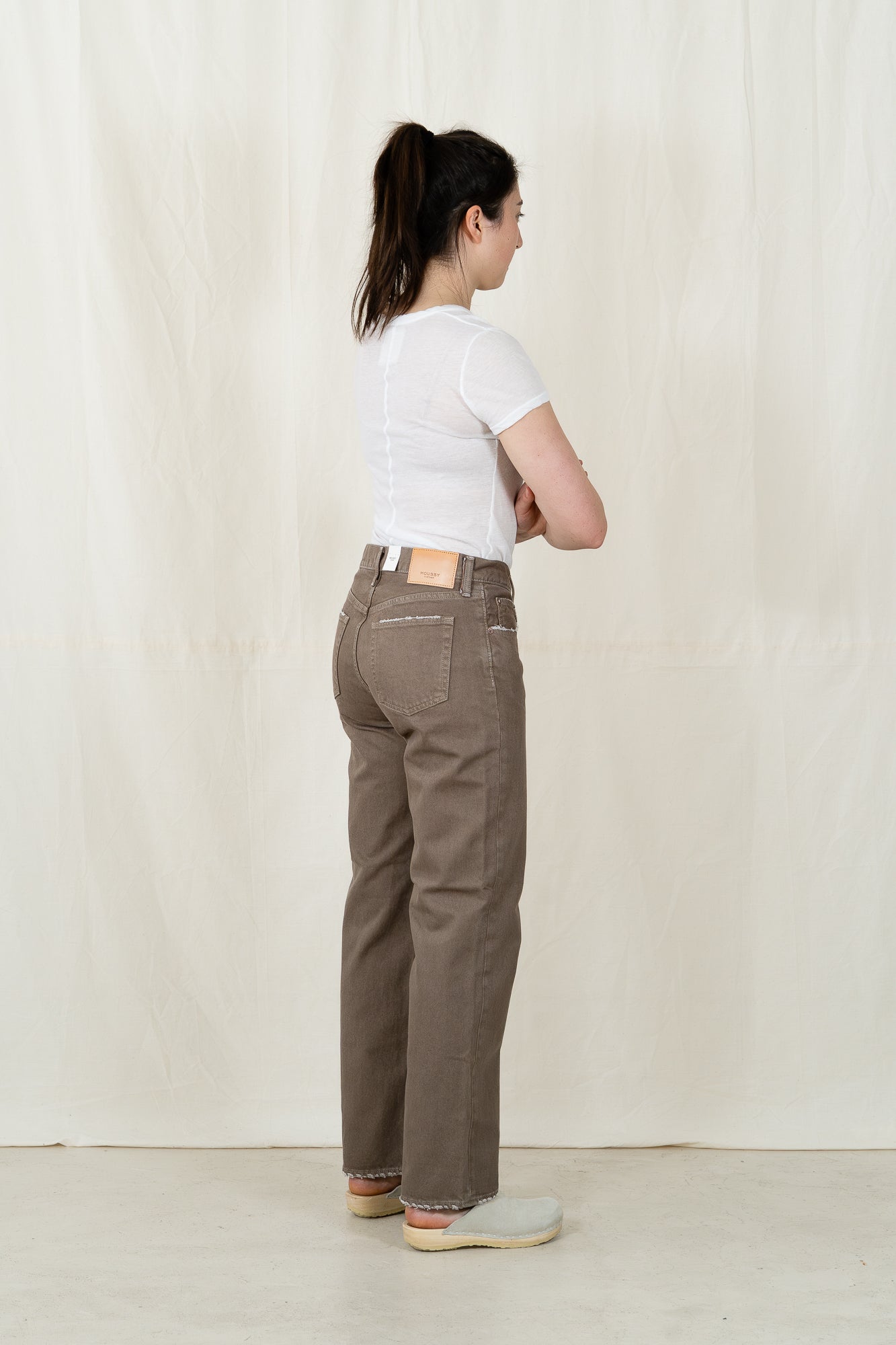 MOUSSY Leonia Straight Low Jean