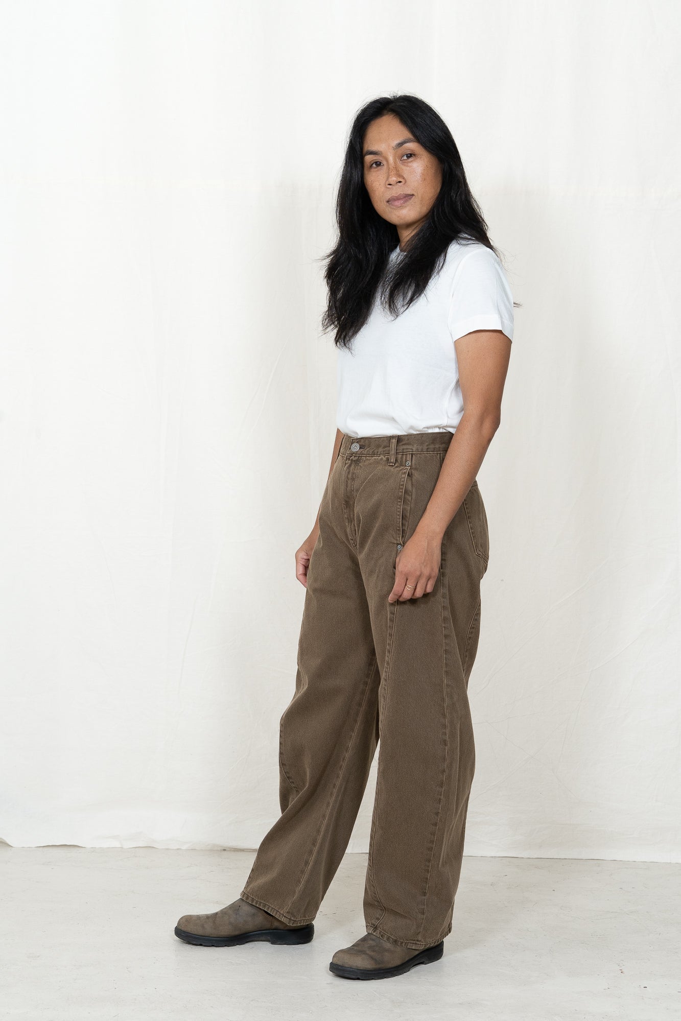 Sayaka Davis Brown Barrel Denim