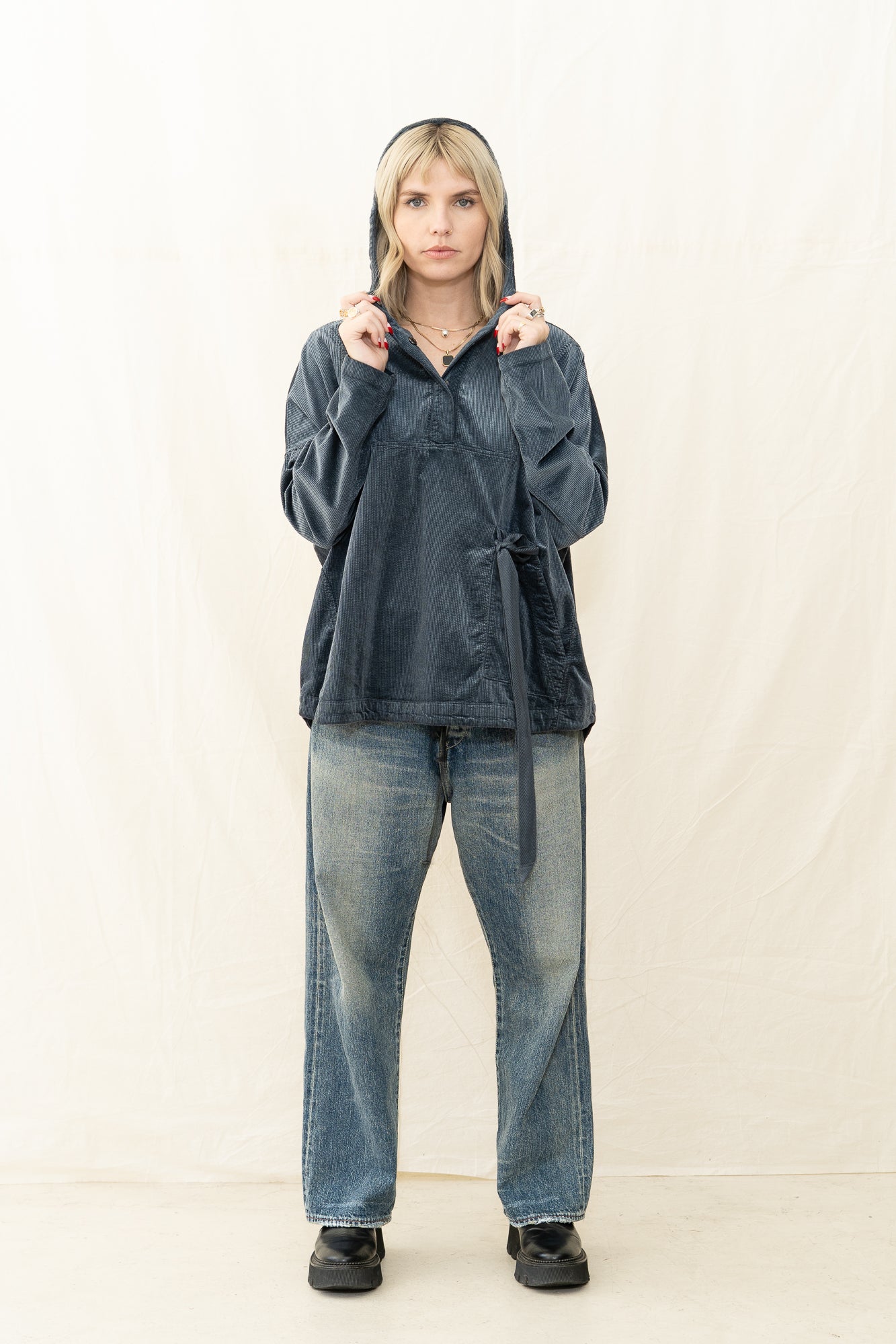 HUMANOID Chert Hooded Popover