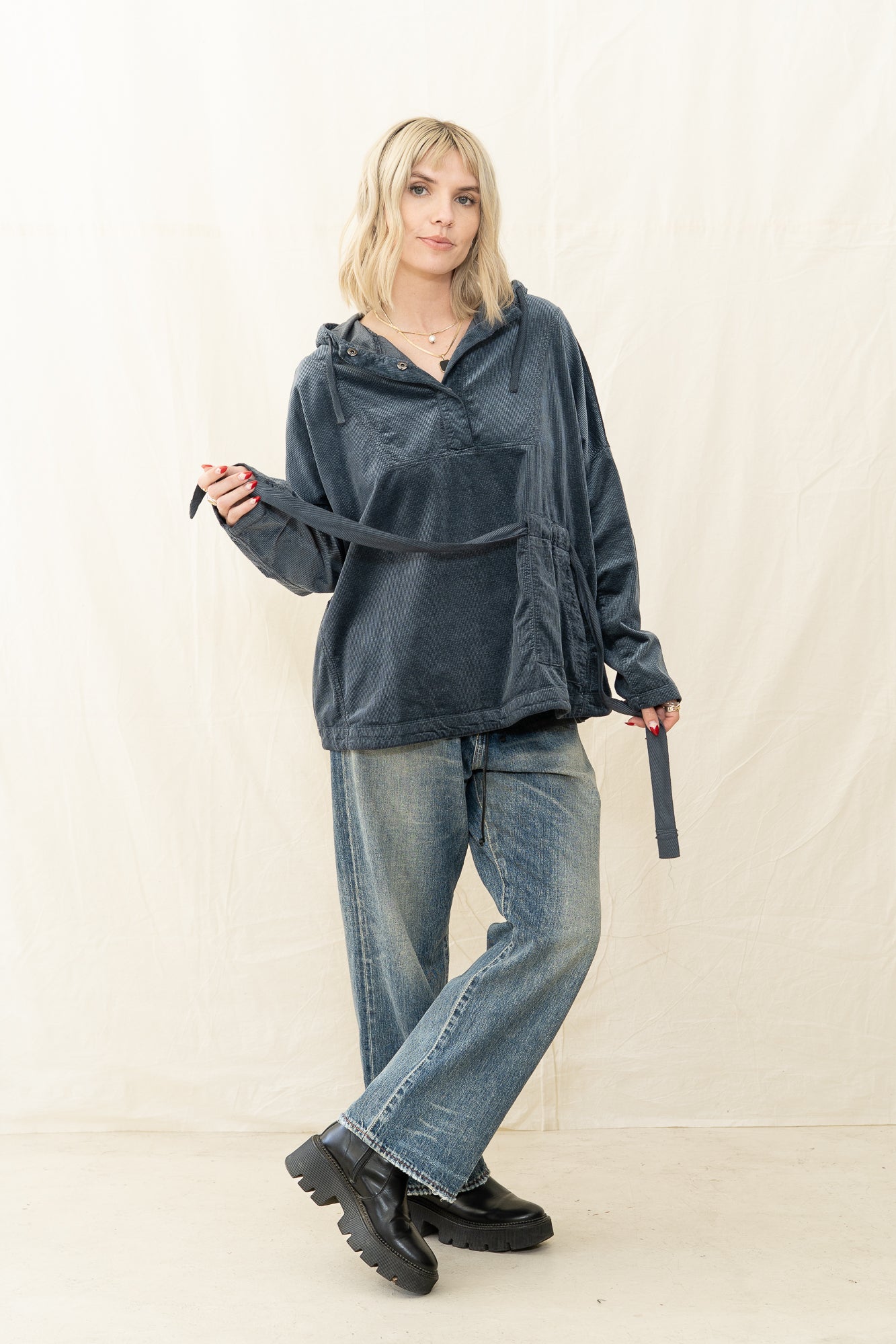 HUMANOID Chert Hooded Popover