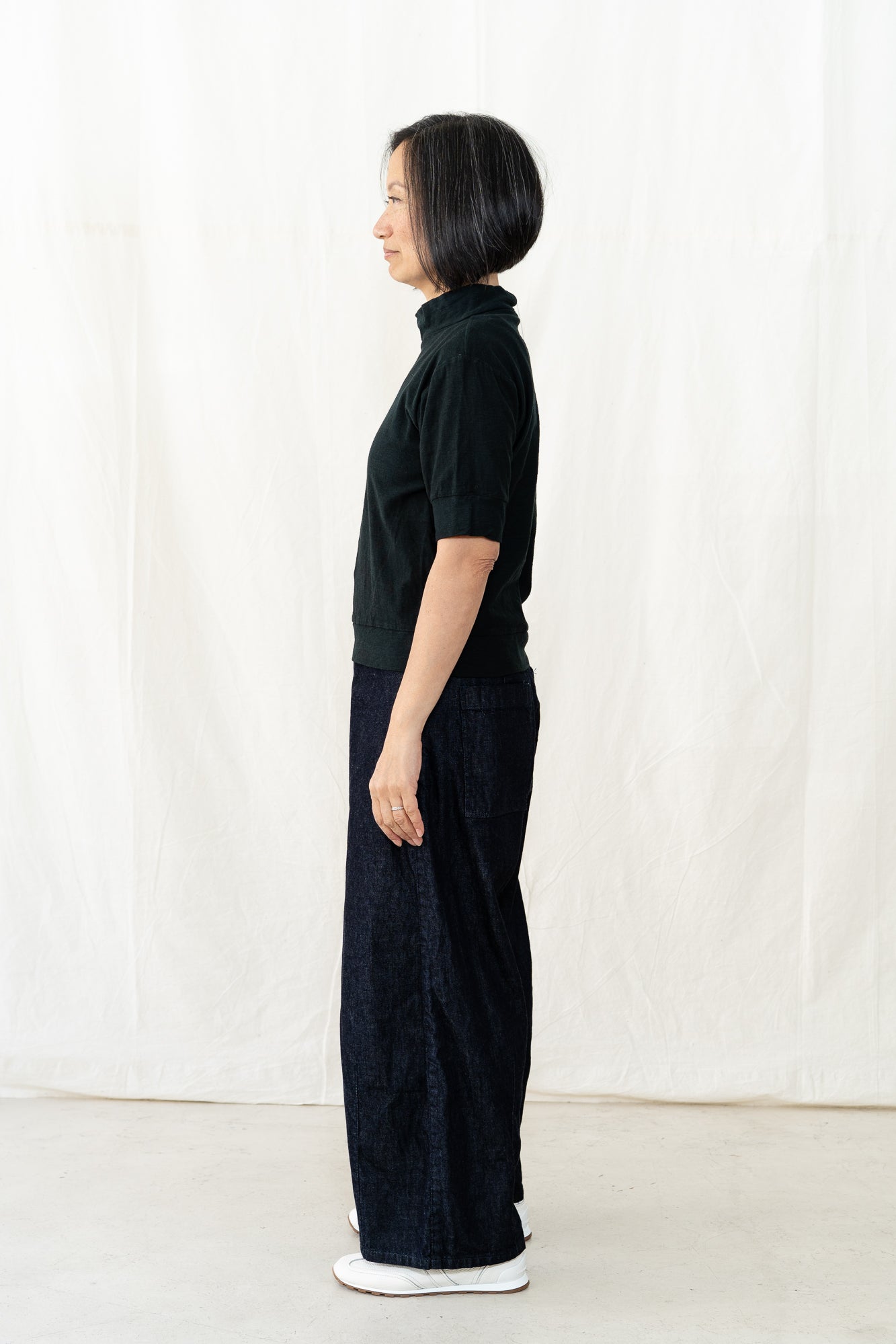 TEZOMEYA Hi-Neck T-Shirt