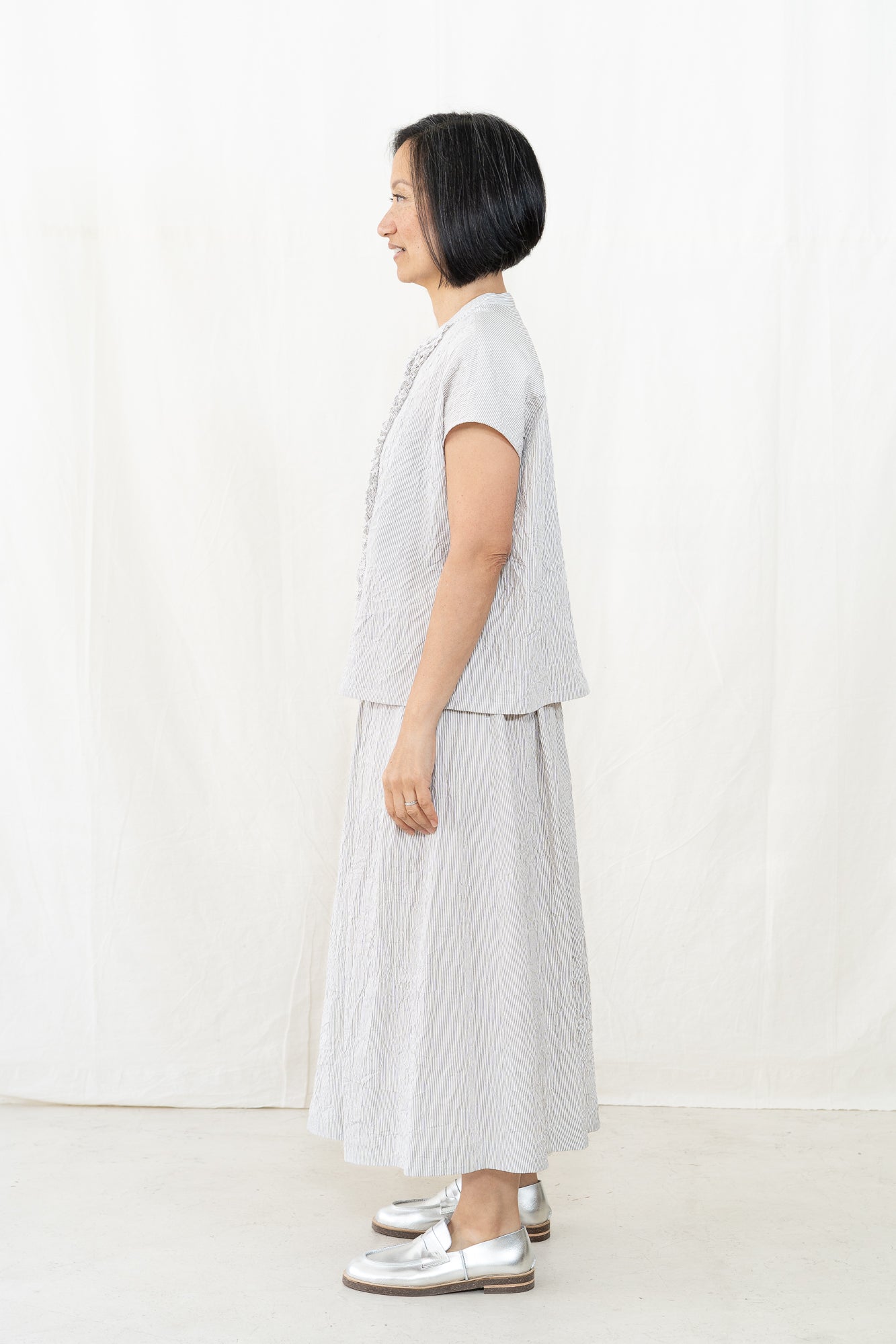 NICHOLSON & NICHOLSON Ray Ruffle Top