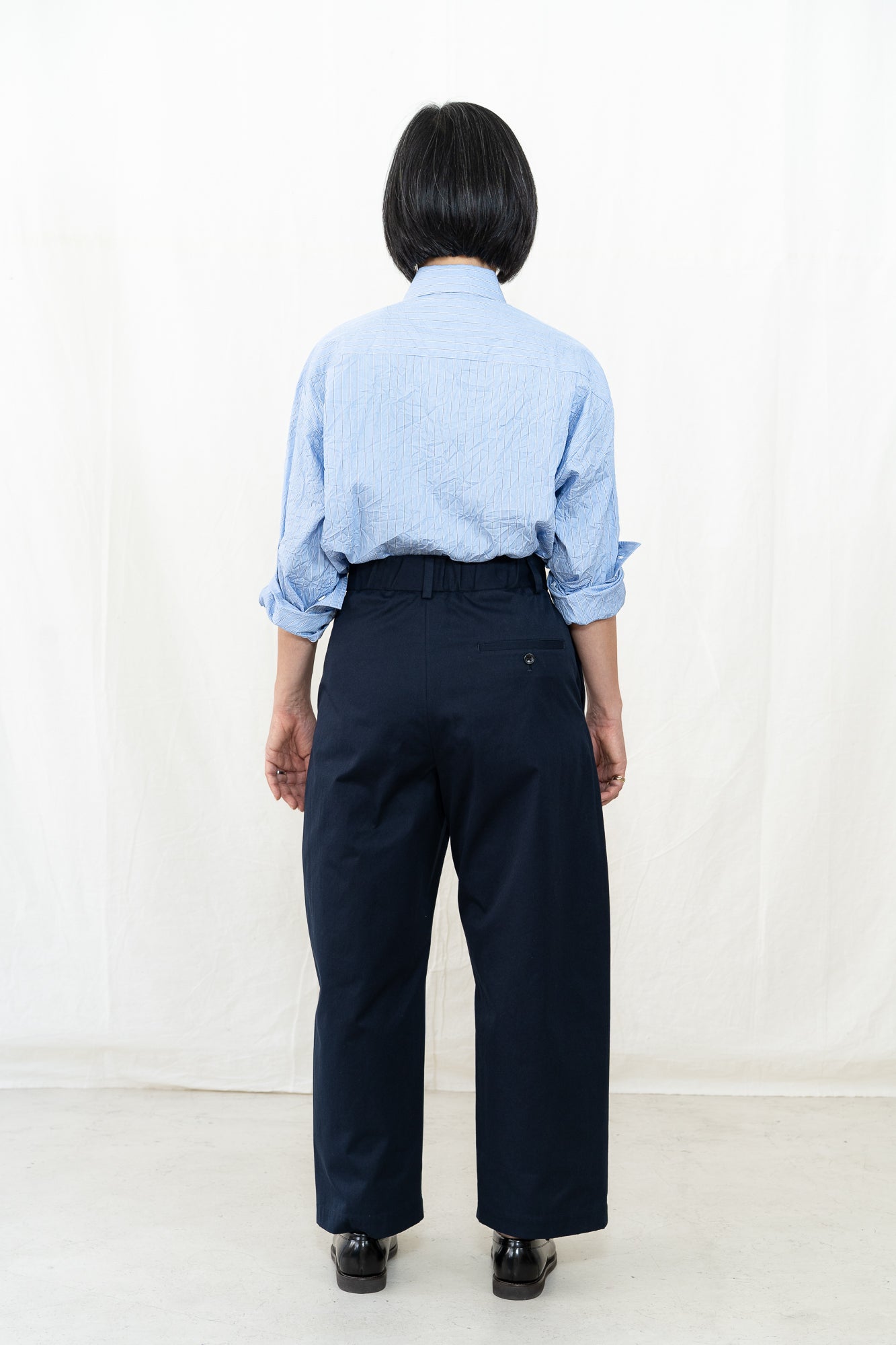 NICHOLSON & NICHOLSON Ecru-Chino Pants