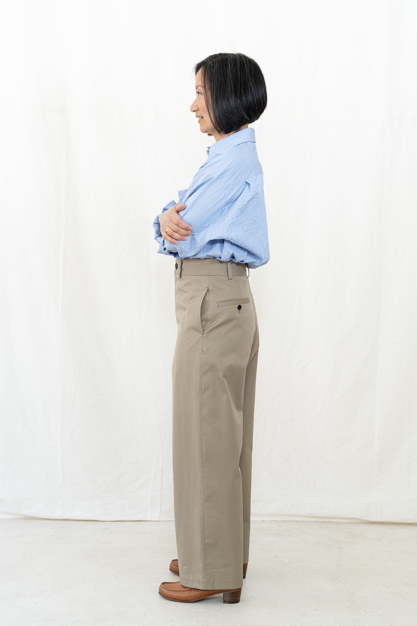 NICHOLSON & NICHOLSON Sable Chino Pants