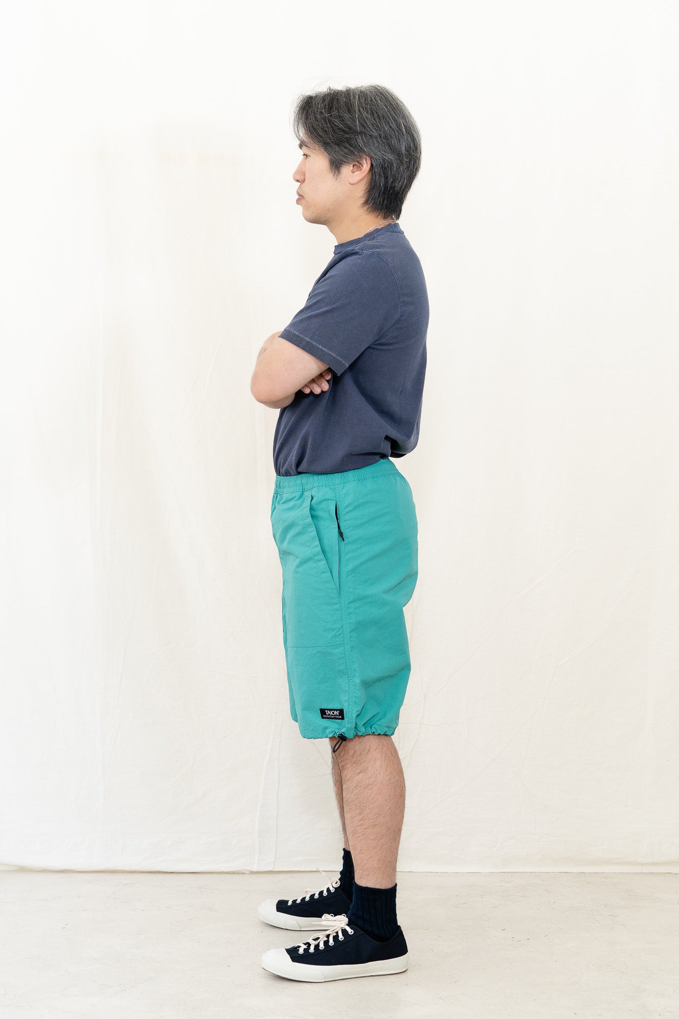 TAION Non Down Mountain W-Pocket Shorts