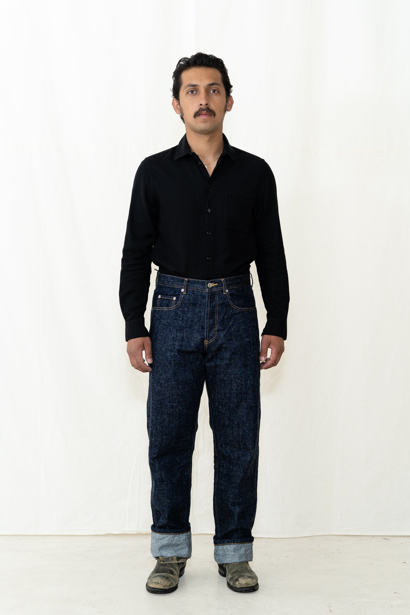 HANSEN Henning Shirt in Black / White