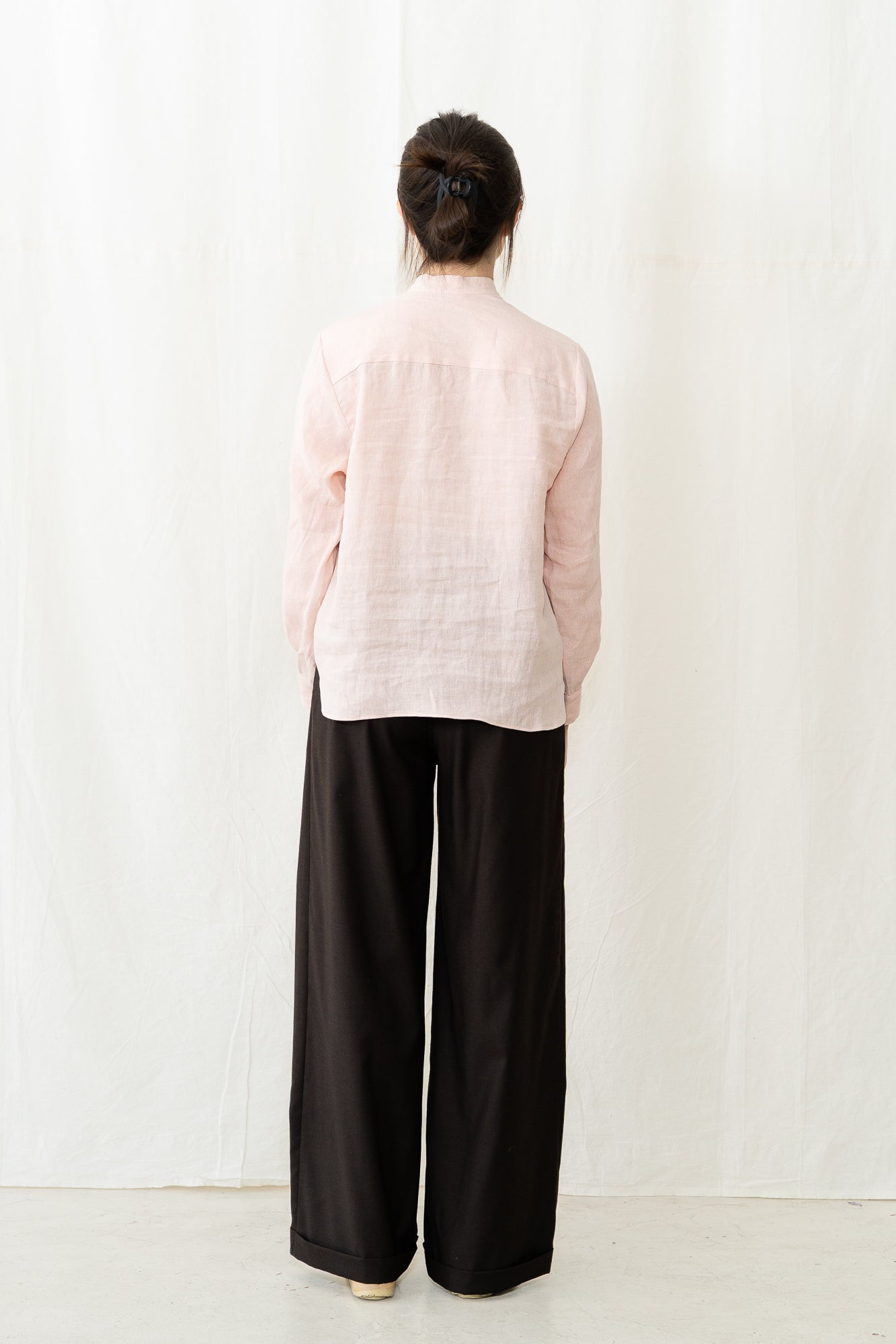 HYE SUN MUN Agnes Linen Shirt in Belgian Rose