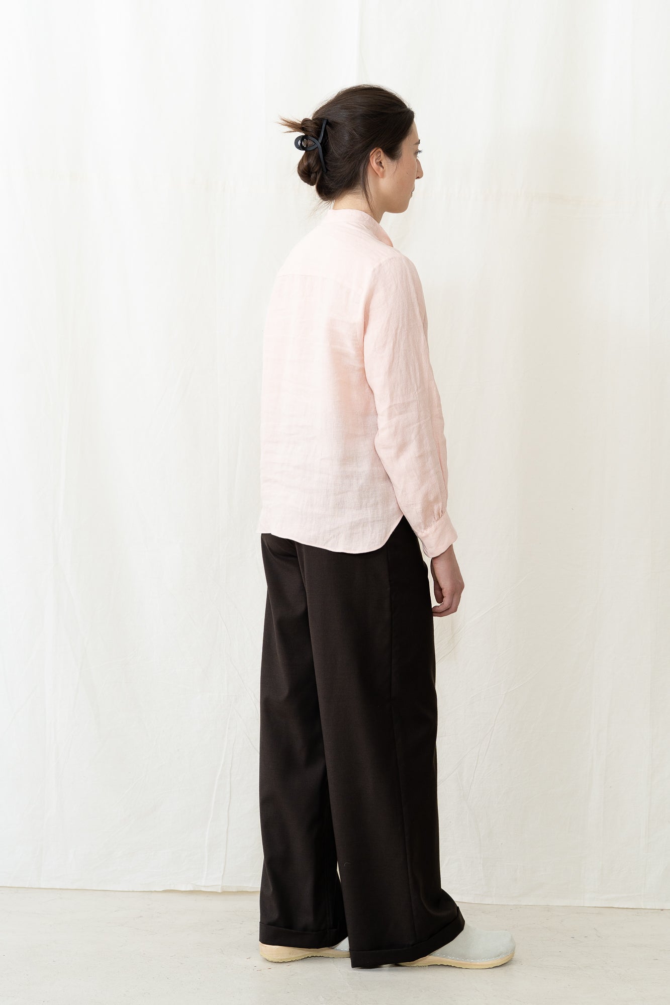 HYE SUN MUN Agnes Linen Shirt in Belgian Rose