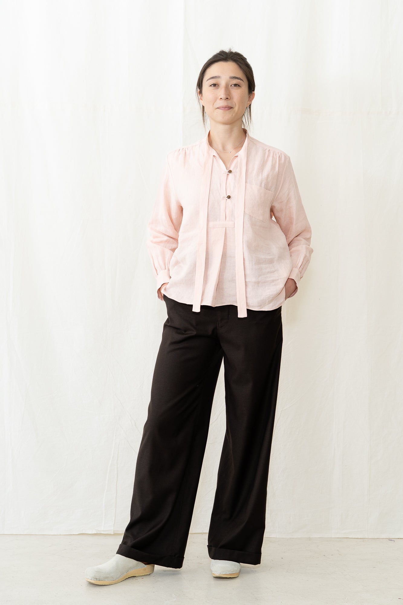 HYE SUN MUN Agnes Linen Shirt in Belgian Rose