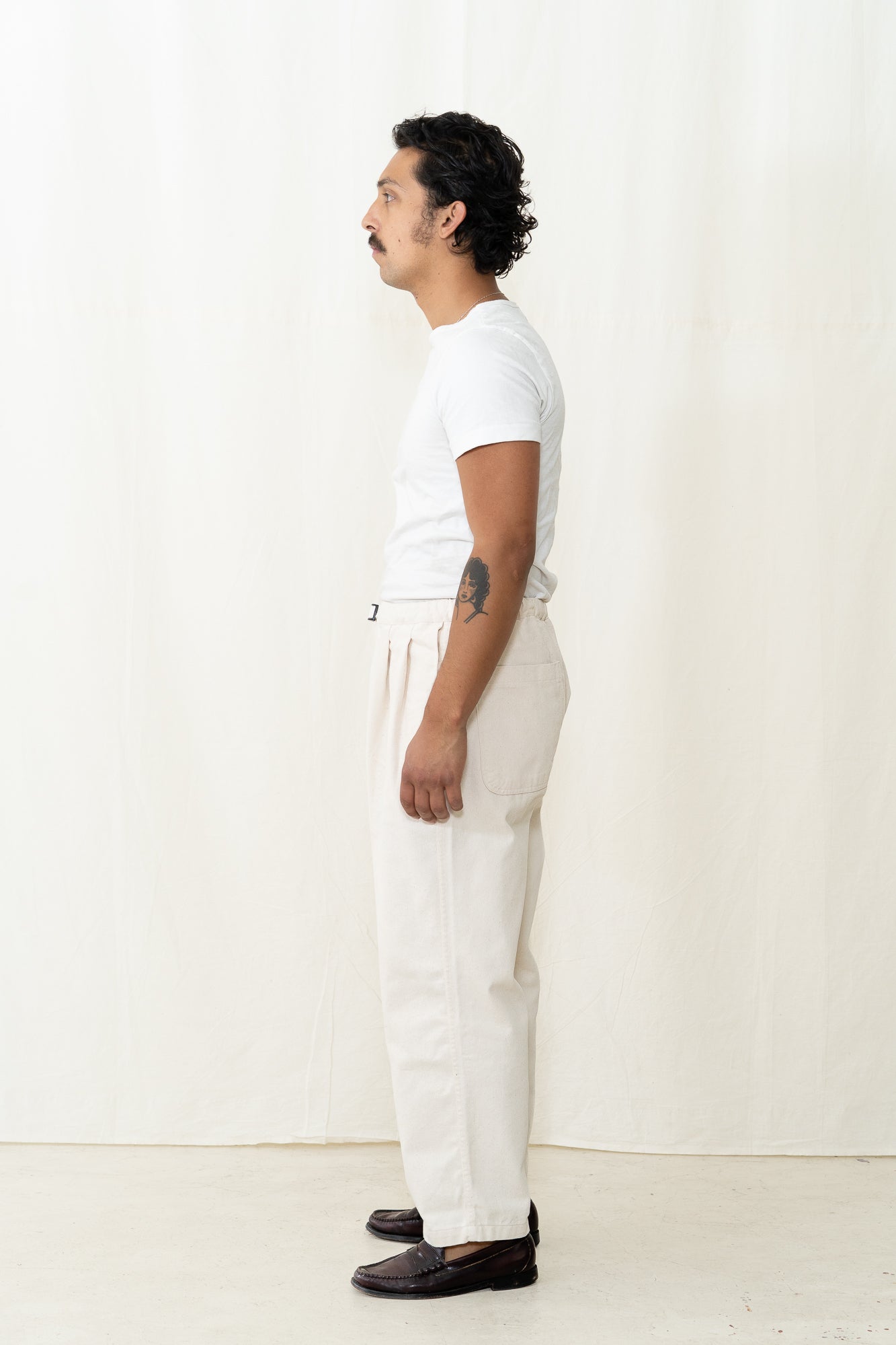 Kappy Two Tuck Wide Denim Pants in Ecru